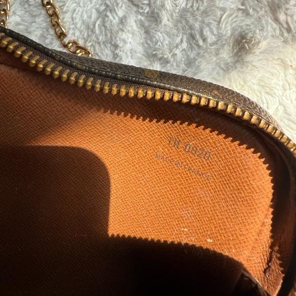 Louis Vuitton Monogram Marly Bandouliere Bag - Picture 11 of 11